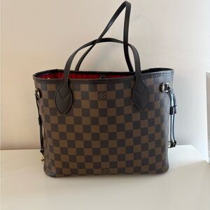 Louis Vuitton Neverfull PM Damier Ebene Tote – Red Interior 👜✨